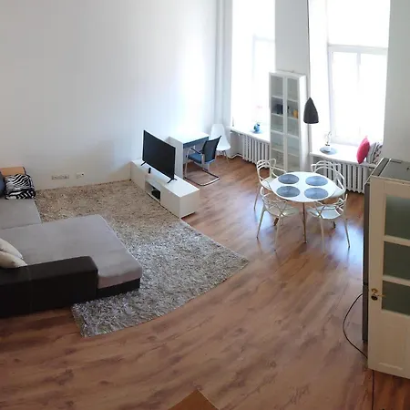 Centre Kreutzwaldi Apartment, Free Parking Apartment
