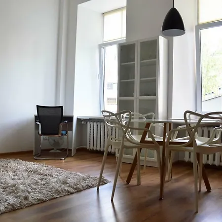 Centre Kreutzwaldi Apartment, Free Parking Apartment *