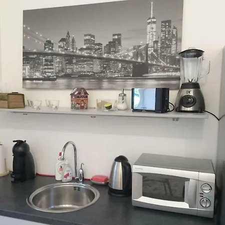 Centre Kreutzwaldi Apartment, Free Parking Tallinn