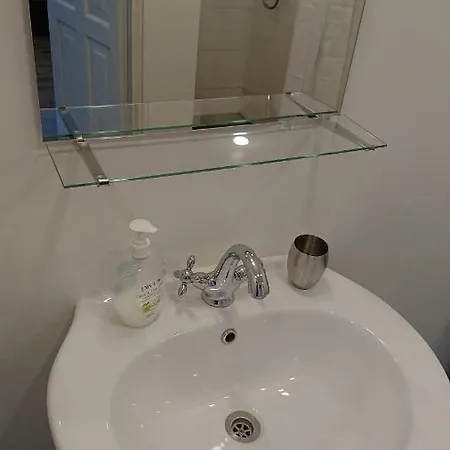 Centre Kreutzwaldi Apartment, Free Parking Tallinn