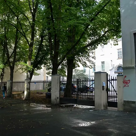 Apartment Centre Kreutzwaldi Apartment, Free Parking *